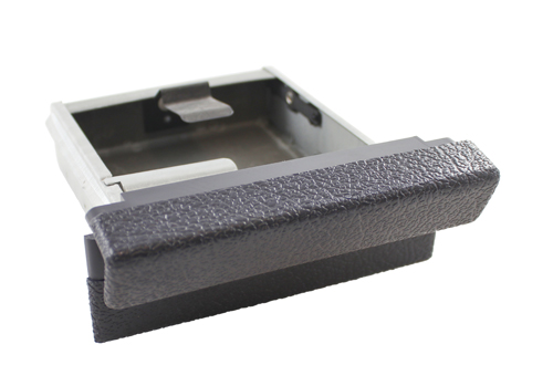 Aschenbecher 240/260 vorne blau in der Gruppe Volvo / 240/260 / Innenausstattung / Innenausstattung / Armaturenbrett 240/260 1981- bei VP Autoparts AB (1364211)