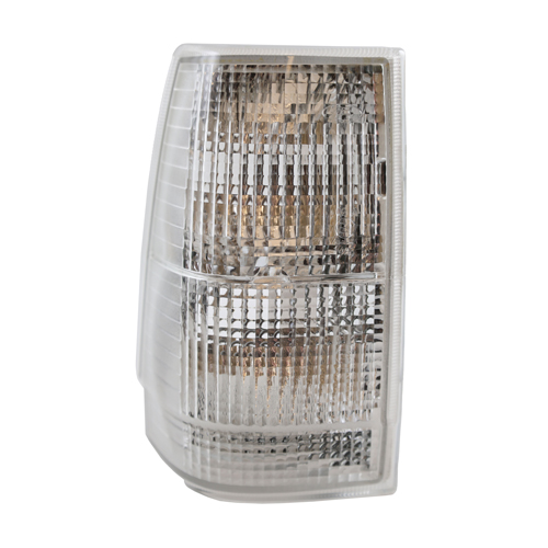 Blinkleuchte, Front weiss 700 84-89 re in der Gruppe Volvo / 740/760/780 / Autoelektrik / Blinker / Blinker vorn 740 1988-89 bei VP Autoparts AB (1392416W)