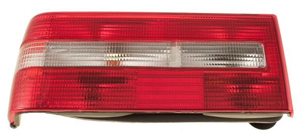 Rcklicht 700 90-93 US-Styling li in der Gruppe Volvo / 740/760/780 / Autoelektrik / Beleuchtung hinten / Beleuchtung hinten 740 1991- bei VP Autoparts AB (35430051)