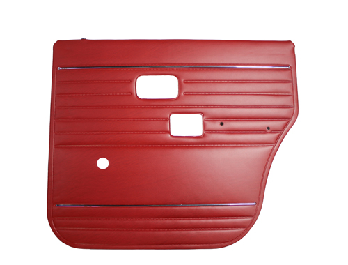 Trverkleidung 144/145 rot hi re in der Gruppe Volvo / 140/164 / Innenausstattung / Sitzbezge & Verkleidungen 144 / Innenausstattung 714-609/720-615 bei VP Autoparts AB (693010)