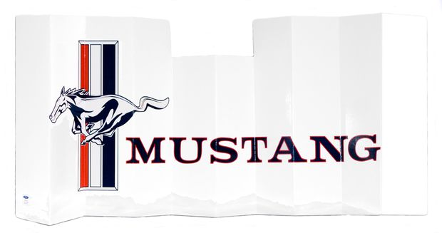 Sunshade MUSTANG logo in der Gruppe Ford/Mercury / Ford Mustang 65-73 / Zubehr/Audio / Zubehr bei VP Autoparts AB (ACC-700-MUSTANG)