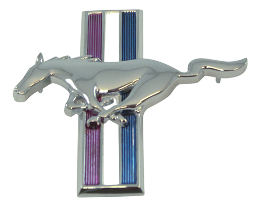 Emblem Kotflgel Pony 64-68 li Wird nur  in der Gruppe Ford/Mercury / Ford Mustang 65-73 / Karosserie / Emblem / Emblem Mustang 67-68 bei VP Autoparts AB (C5ZZ-16229-D)