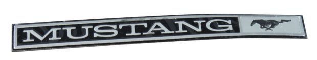 Emblem Armaturenbrett 69-70 in der Gruppe Ford/Mercury / Ford Mustang 65-73 / Innenausstattung / Armaturenbrett / Emblem Armaturenbrett bei VP Autoparts AB (C9ZZ-6304460-B)