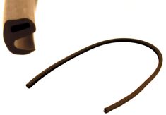 Leiste zwischen Hintertren Duett