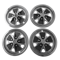 Styled steel plastic hub cap set