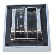 Rahmen Schaltknauf A/T 64-66