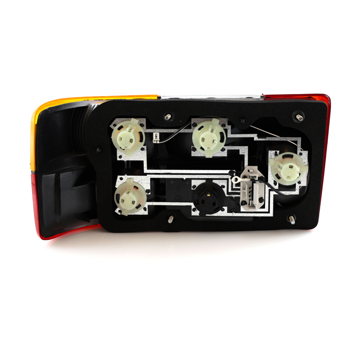 R�cklicht 240 79-83 Hella mit Dichtung r