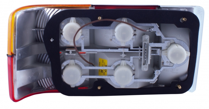 R�cklicht 240/260 79-84 re