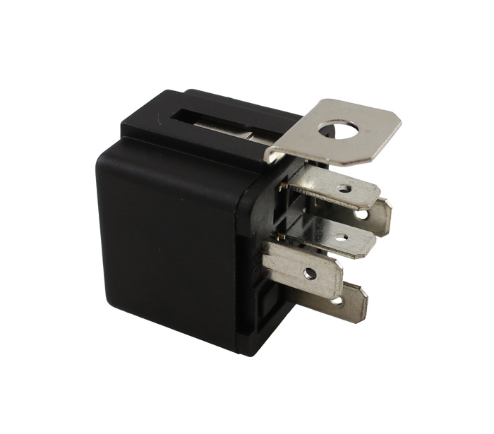 Relais Scheibenwischer 240