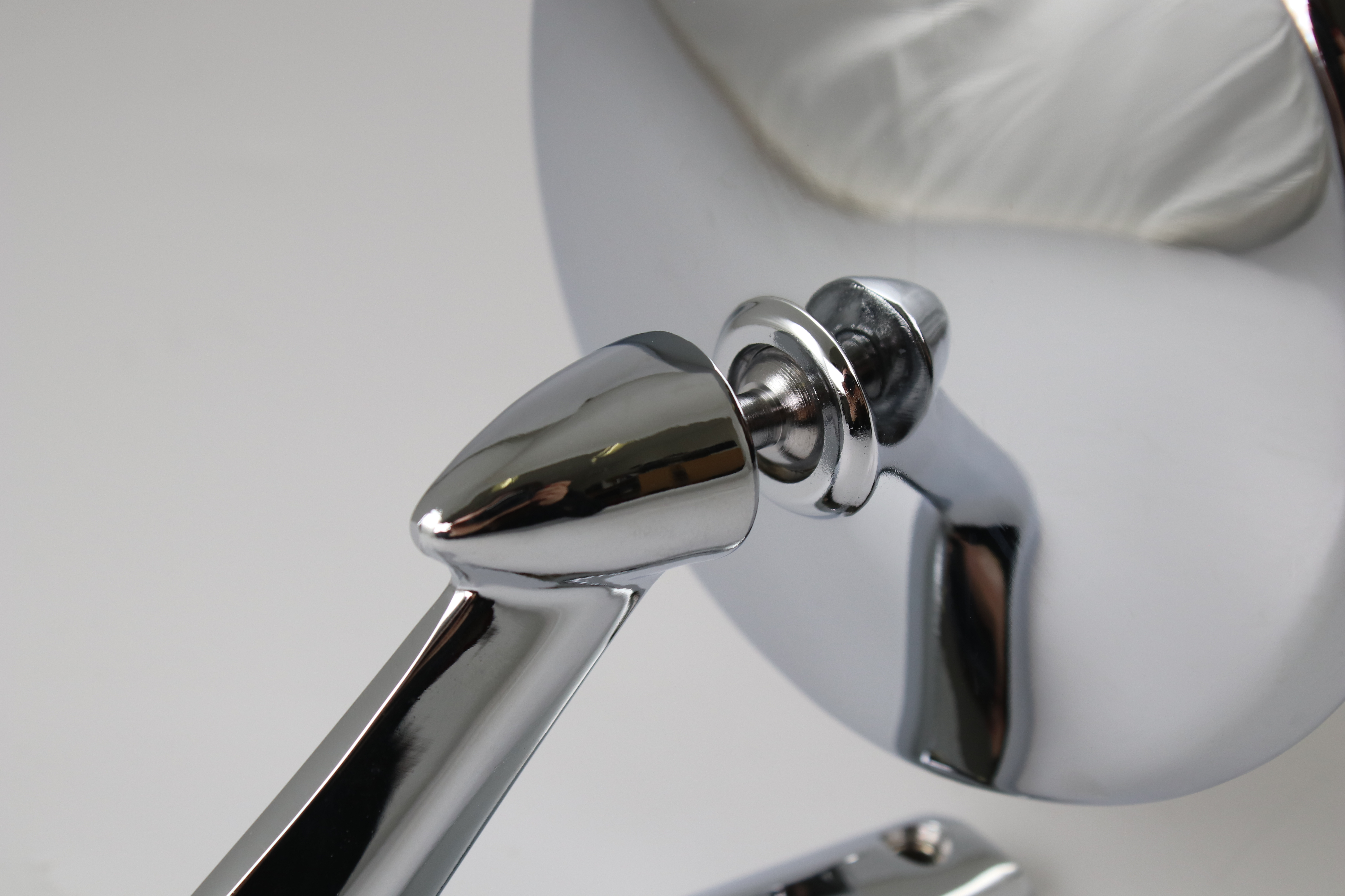 R�ckspiegel T�r Universal Chrom