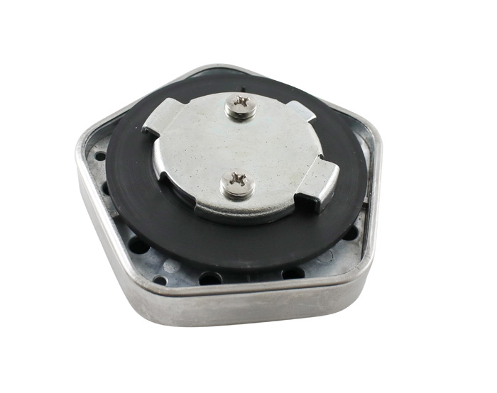Locking fuel cap 122 Wagon (220)