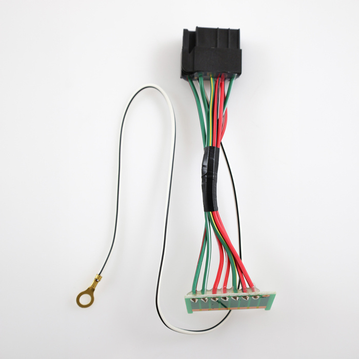 Adapterkabel R�cklicht Volvo 744 re
