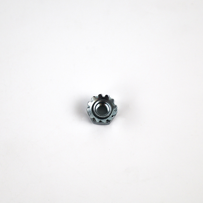 Mutter #8-32 mit F�cherscheibe