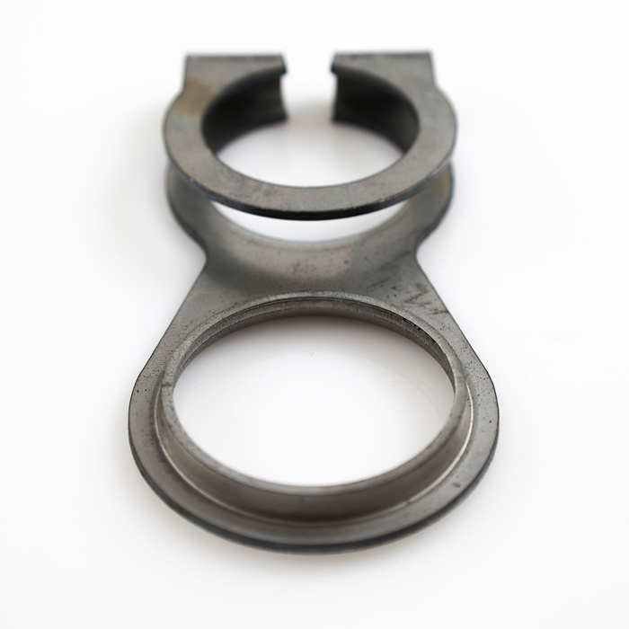 Klammer Auspuff Duett/Amazon B18