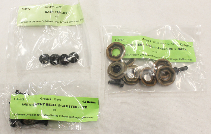 Schraubensatz Mustang Interieur 67 FB