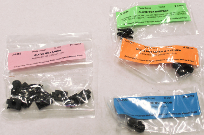 Schraubensatz Innenausstattung Camaro 68