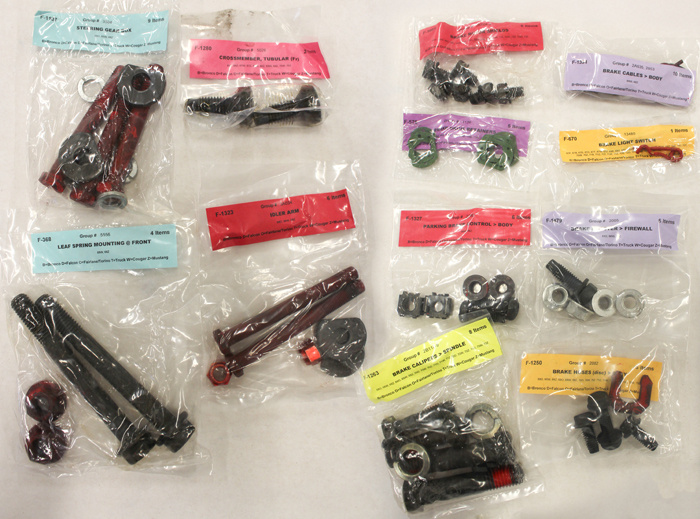 Schraubensatz Chassi Mustang 68 BB