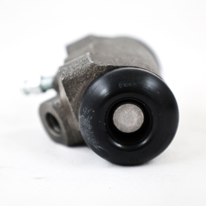 Radbremszylinder 6 Zyl. 64-73 vo re