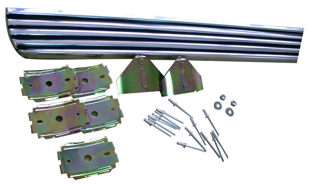 Zierleiste Schweller mit Clips  64-66 re