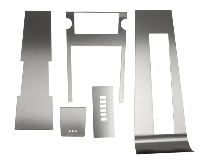 Verkleidungsornament Mittenkonsole Alumi