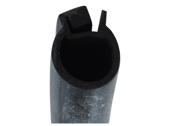 Gummileiste Motorhaube 69-70 hi