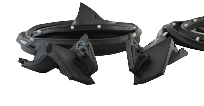 Rubber seal door 1970-81 Camaro/Firebird