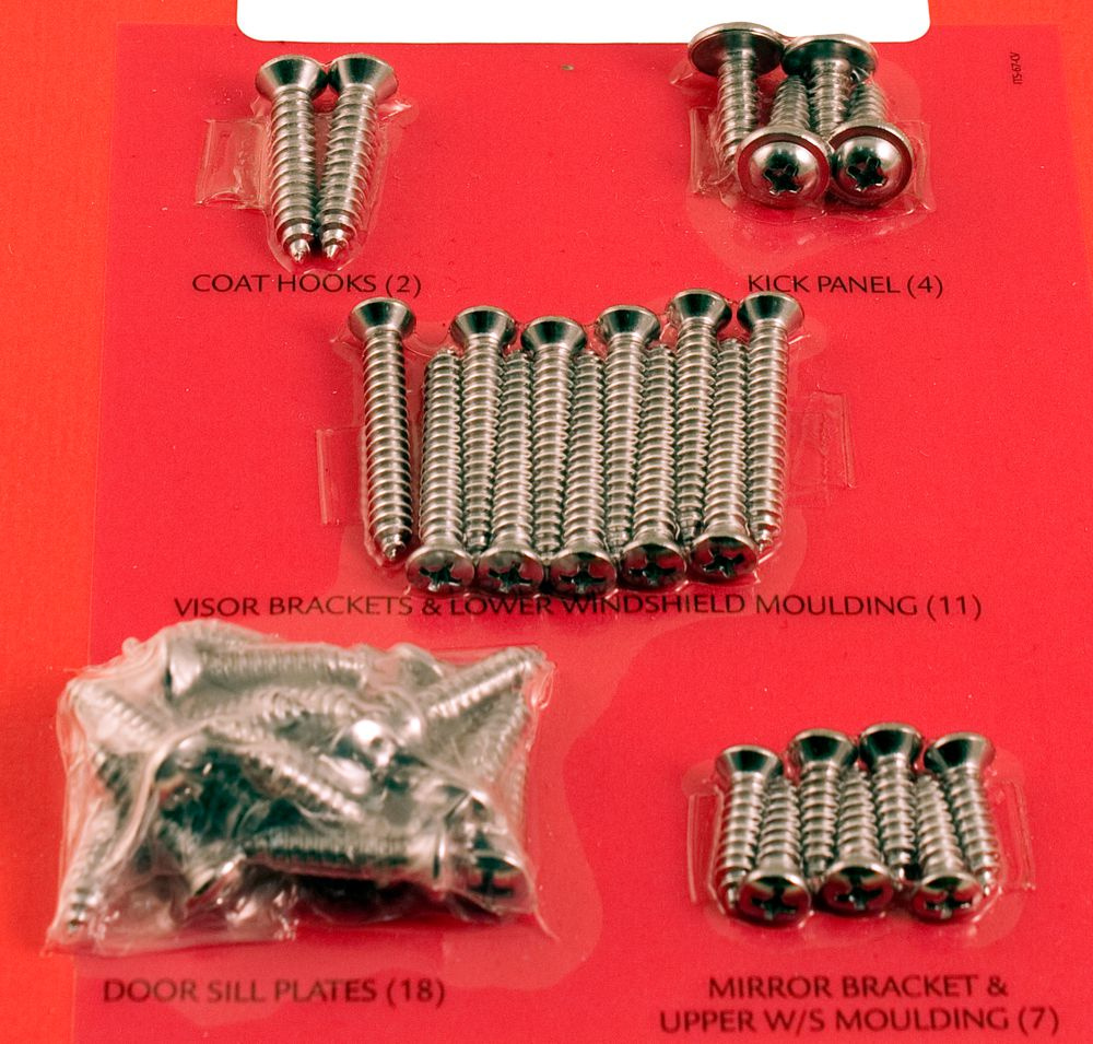 Interior screw kit Mustang 67-68 CV