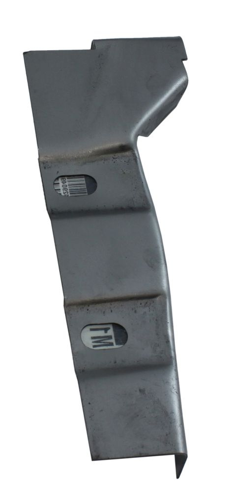 Halteblech inneres Kotfl�gelblech 64-66 